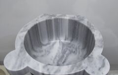 Klasik Türk Hamamı Mermer Kurnası  Geleneksel Hamam Kurnası – Usta İşçilik