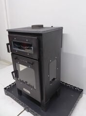 Pelet Soba Fırınlı Pelet Soba Yüksek Verimli, Ekonomik ve Çevre Dostu Isınma Sadece Pelet Yakar