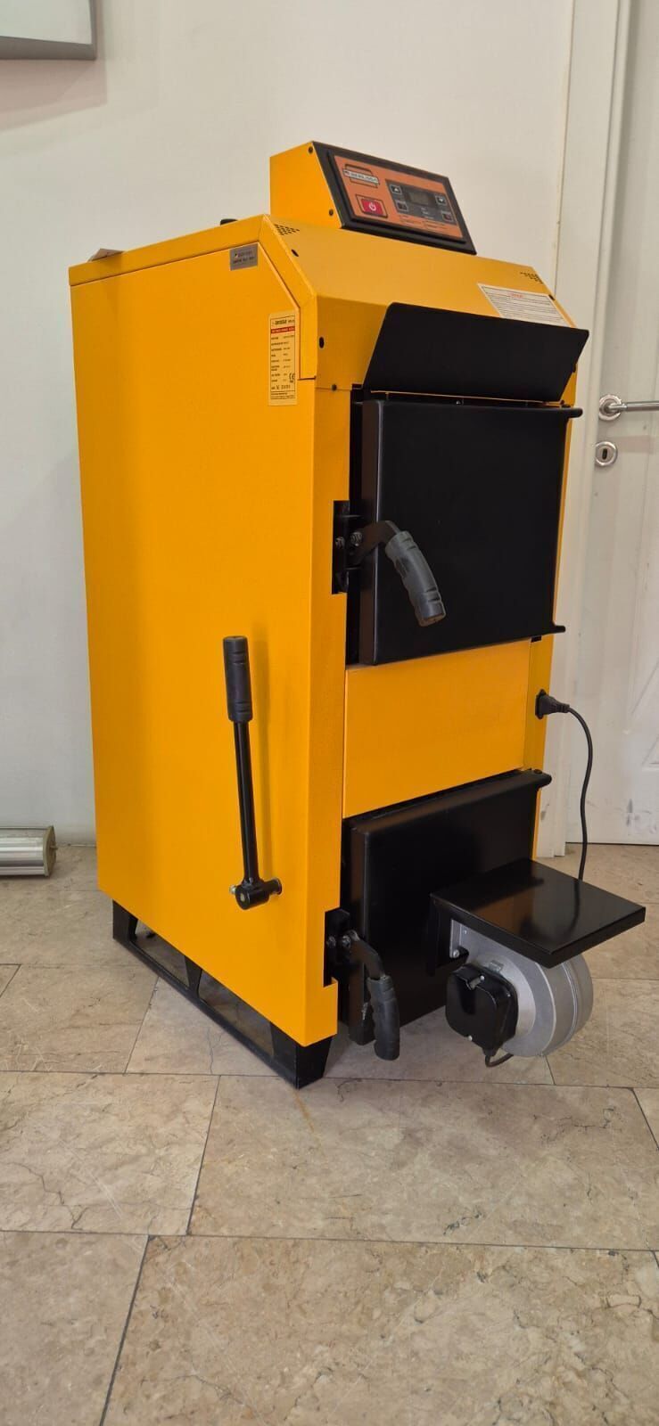 Katı Yakıt Kazanı – Yüksek Verimli Isıtma Çözümü  29  KW