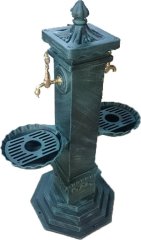 „Gartenbrunnen – Gusseiserner Brunnen – Bemalter Brunnen – ohne Wasserhähne“