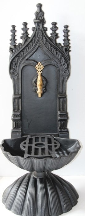 Döküm Çeşme - Boyalı çeşme - Bahçe çeşmesi - Musluklu çeşme