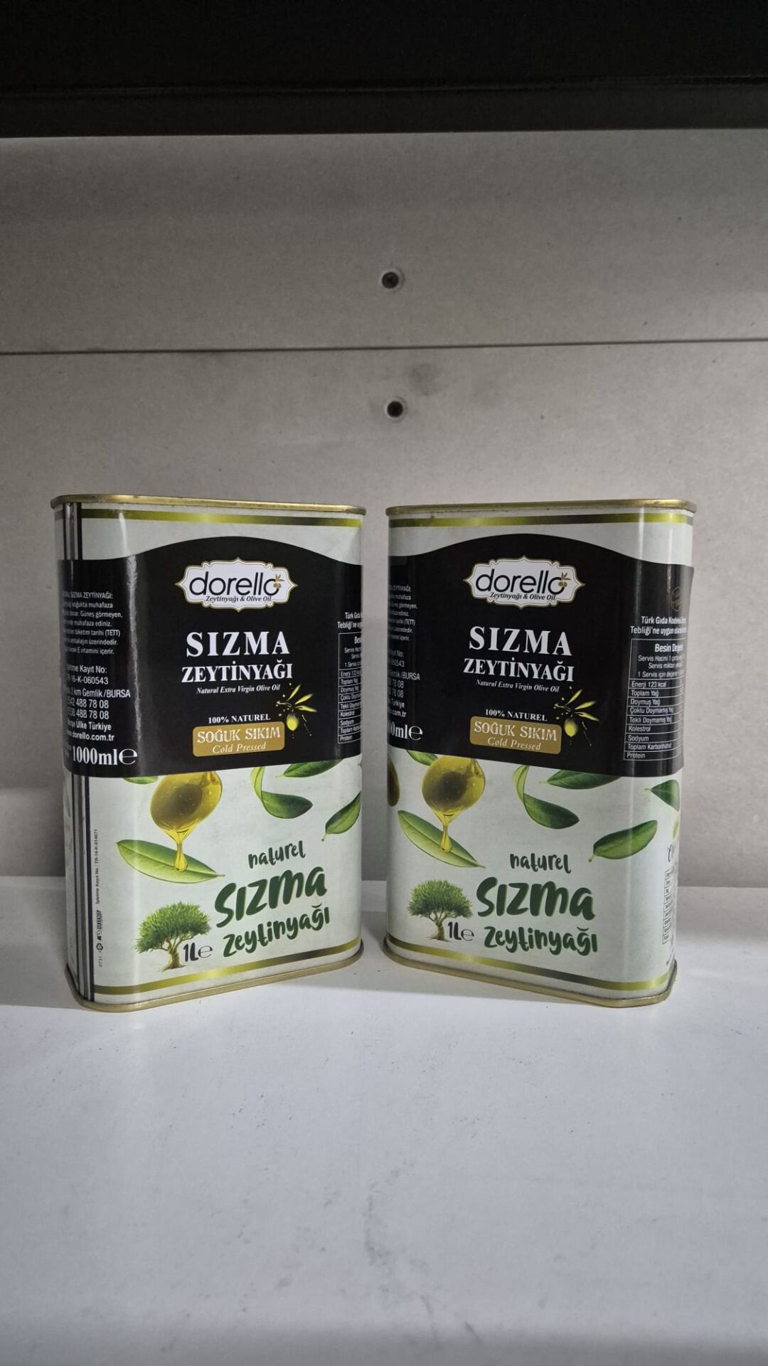 Dorello Soğuk Sıkım Natürel Sızma Zeytinyağı 1 L Teneke